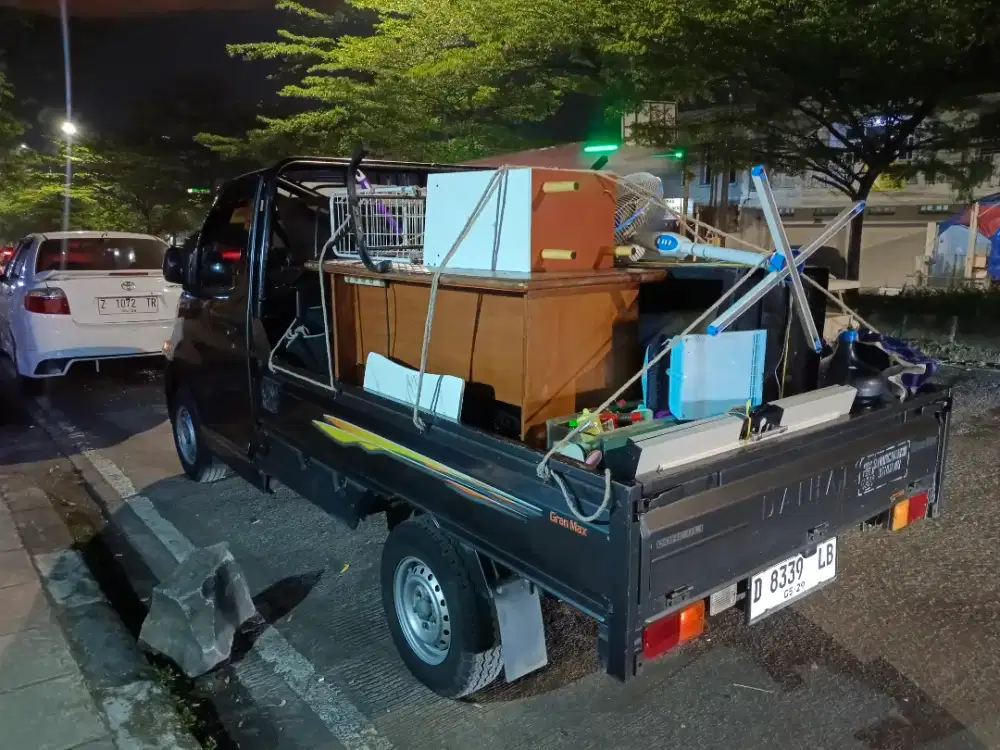 Jasa pindahan dan angkutan barang