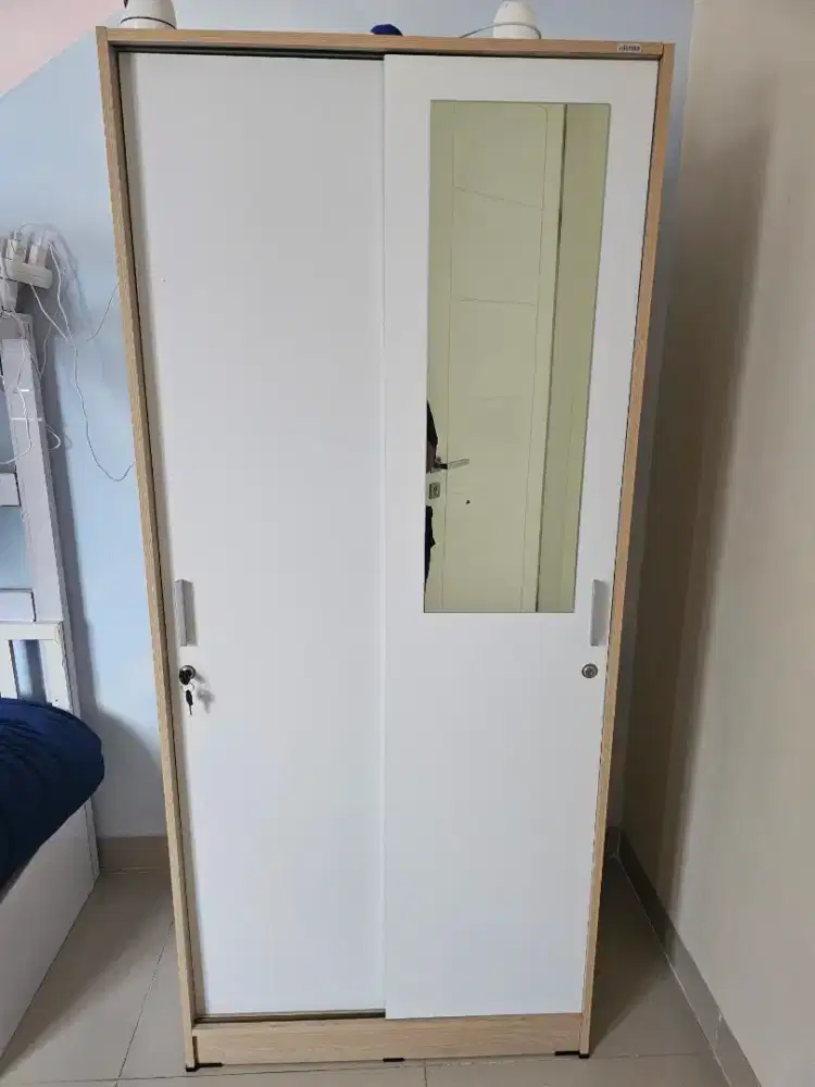 Lemari baju, lemari pakaian