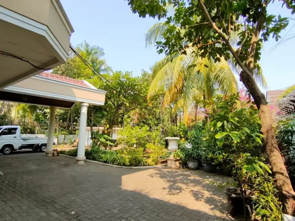 Rumah Mewah Furnished Ada Kolam Renang Area Kemang Selatan Jakarta Selatan