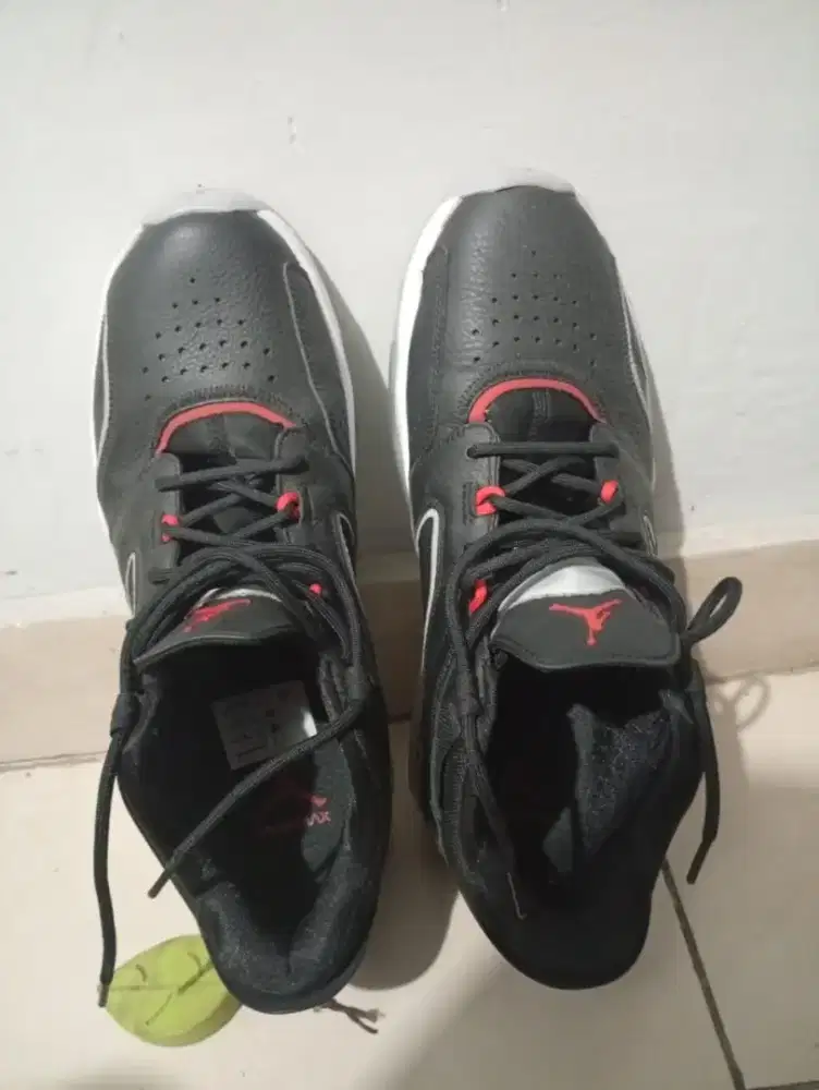 Sepatu Air Jordan dan Jayson Tatum 1