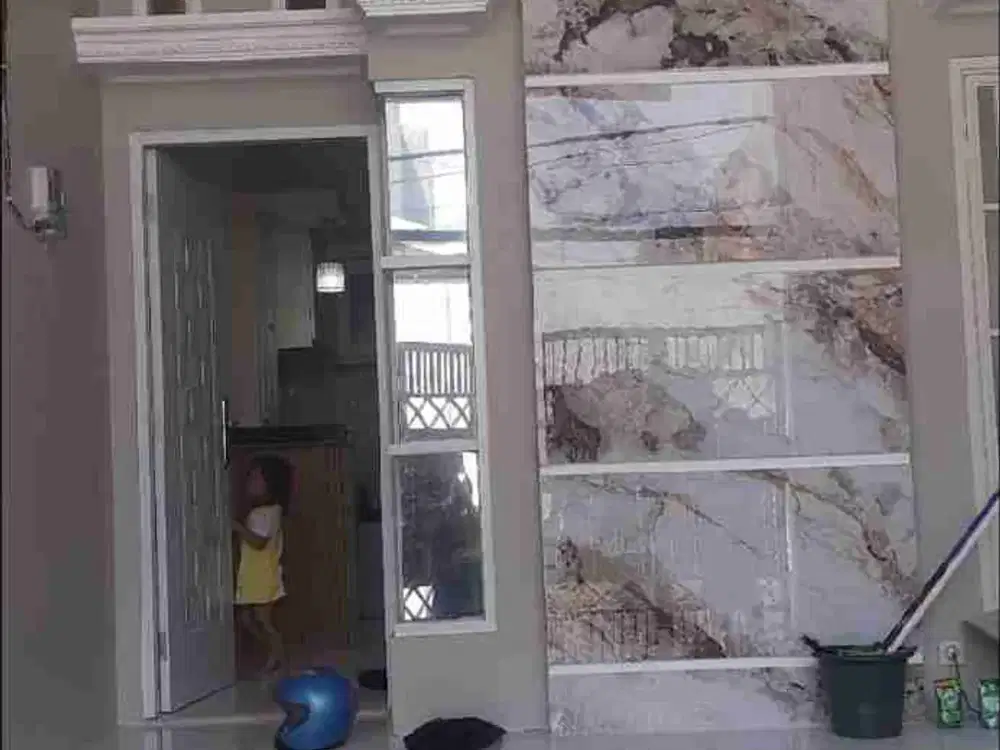 Disewakan Rumah Baru di Lebak Arum Surabaya Timur