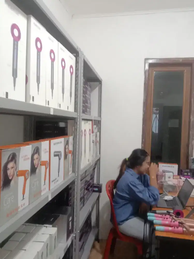 Dibutuhkan host Live E-commerce Hair Dryer