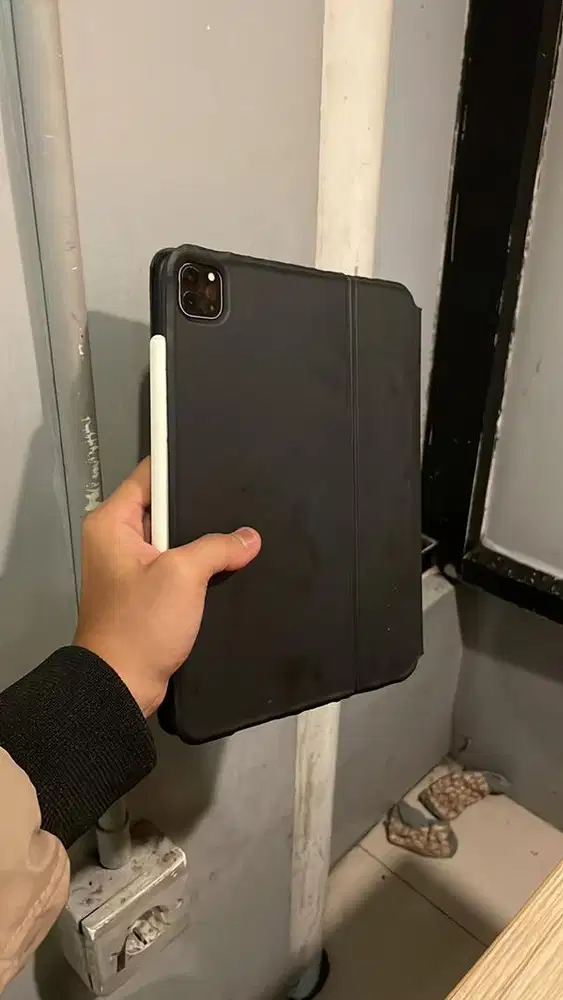 Ipad pro 2020 11 inch + keyboard + pencil