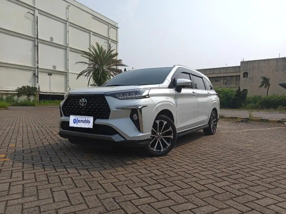 TDP 11JT Toyota Avanza 1.5 New Veloz Q CVT Bensin-AT Putih 2021