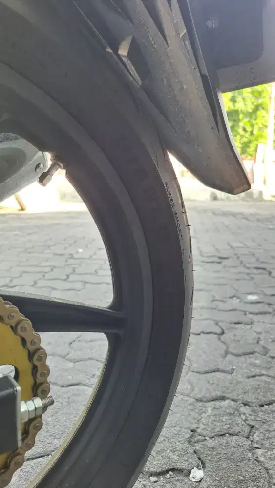 Pireli Diablo Rosso Sport