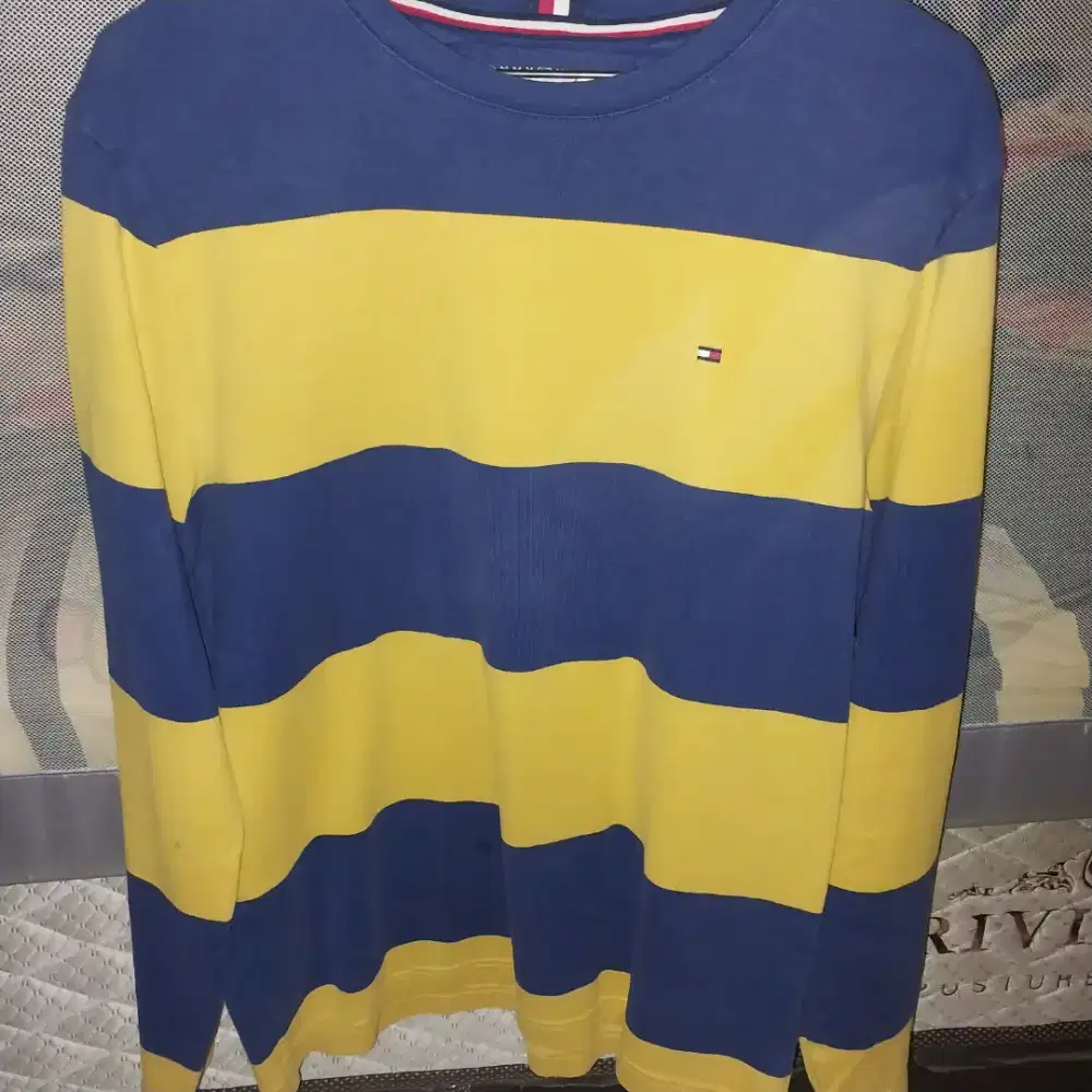 Baju tangan panjang tommy h