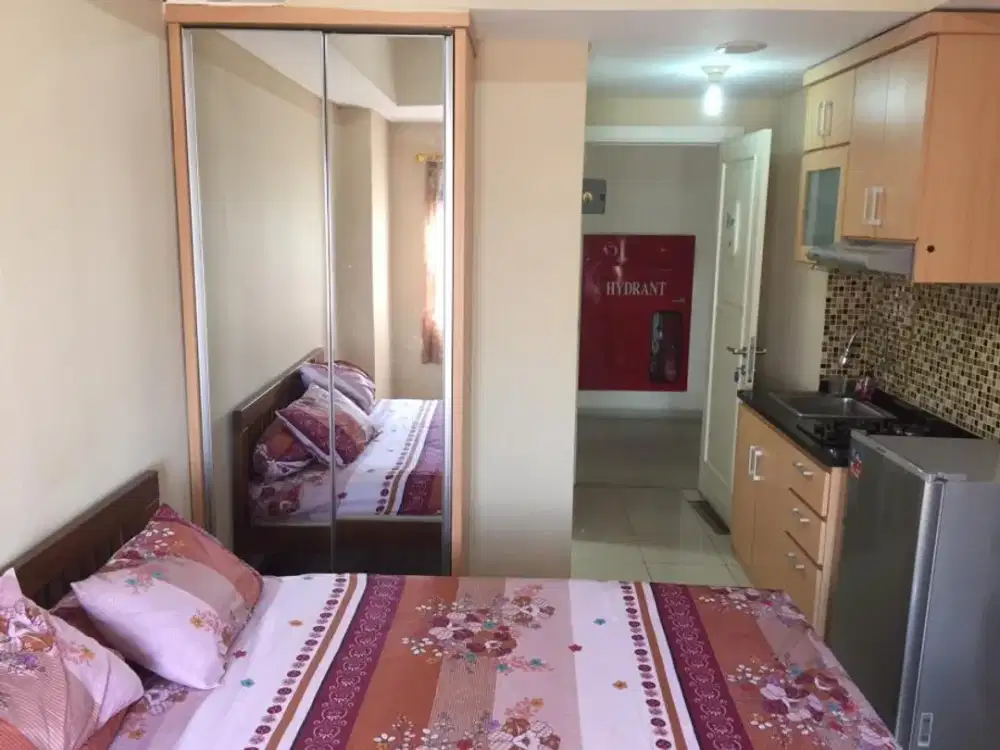 ready disewa unit apartemen green lake sunter,studio furnished,ac dan waterheater,luas 20,lantai rendah