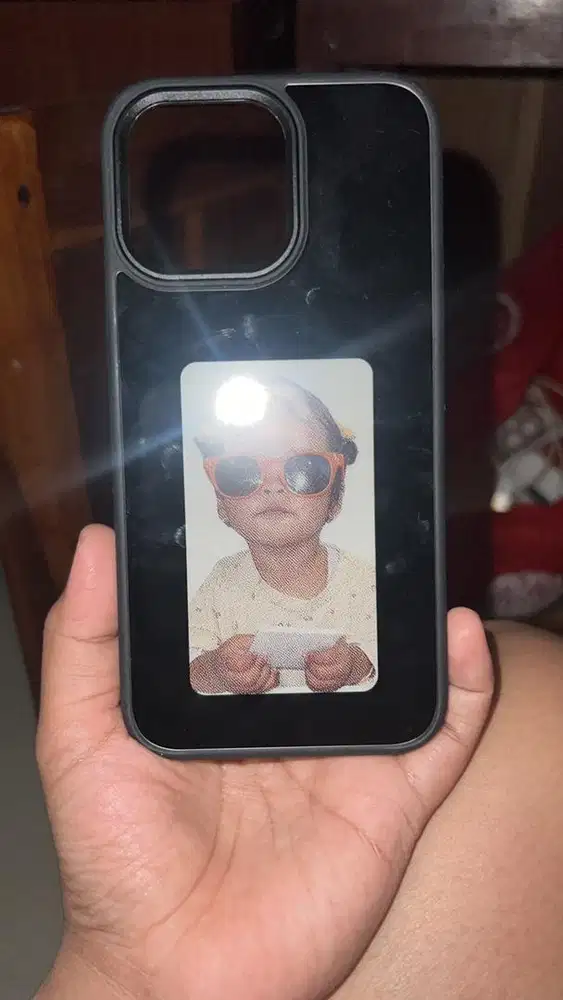 case smart projection E-ink case iphone 15 pro max