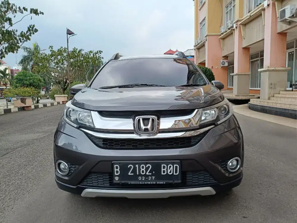 Honda BR-V E AT 2016 Grey Met