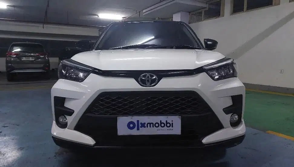 Like New TDP 11JT Toyota Raize 1.0 G Two Tone Bensin-AT 2022 Putih