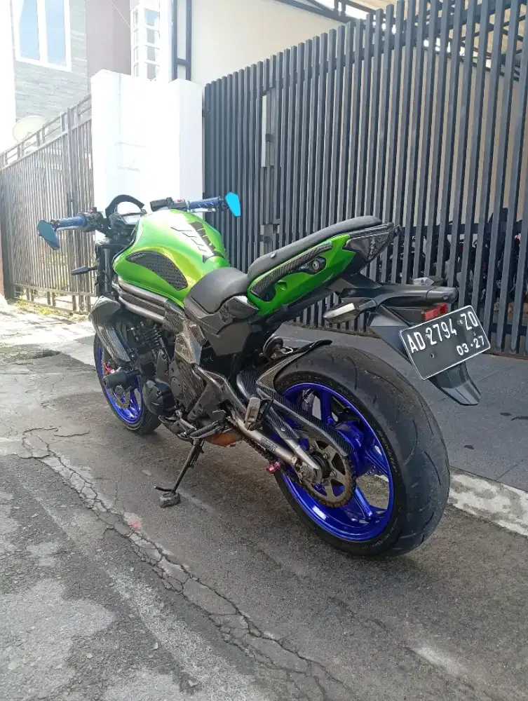 Kawasaki ER 6 2014