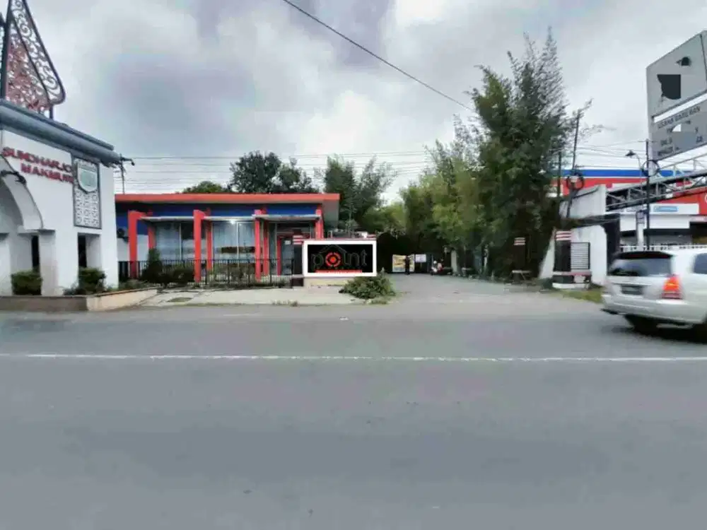 gudang 1 ha Kartasura solo akses container jalan raya utama