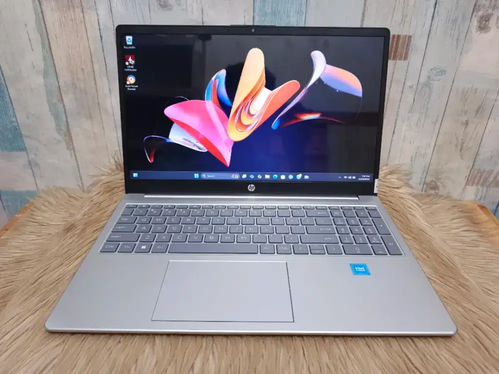 Laptop Tahun 2024 HP 15-fd0xxx Intel N200 Ram 4 Ssd 128