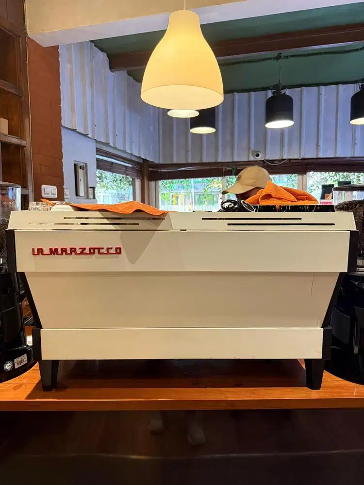 La Marzocco Linea PB ABR 3Gr th 2016