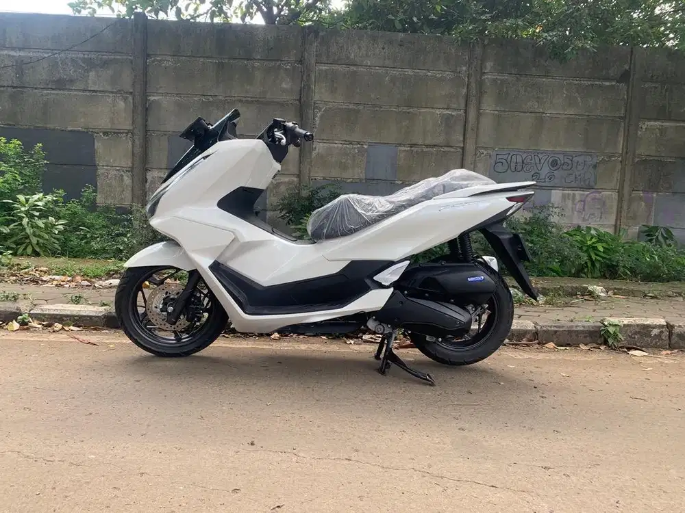 DP2.JT HONDA ALL NEW PCX 160 CBS 2025 CASH & CREDIT