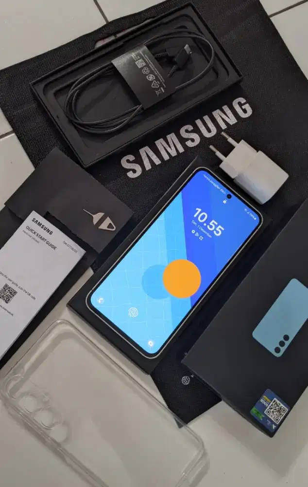 Samsung S24 Fe 8/256 5G.Resmi sein fullset Masih Garansi