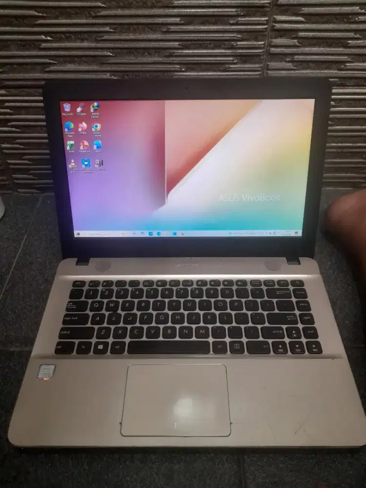Laptop Asus Vivobook