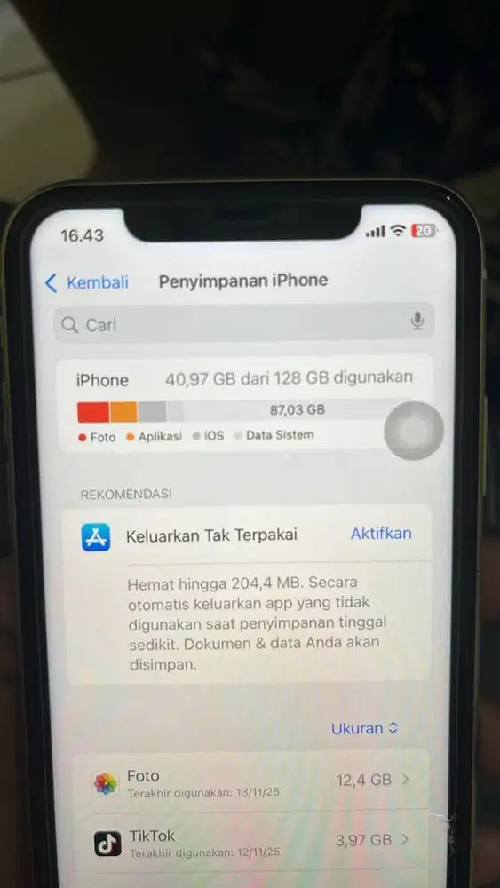 Di jula HP Iphone 11 128