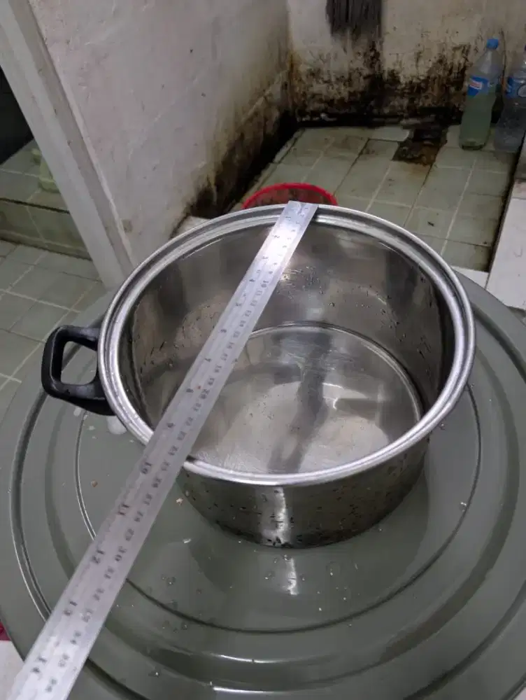 Panci panci wajan dandang bekas usaha total ada 5 borong semua