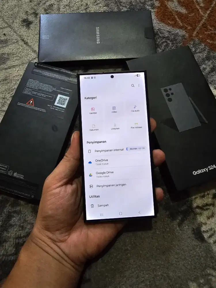 Samsung S24 Ultra 12/512 GB