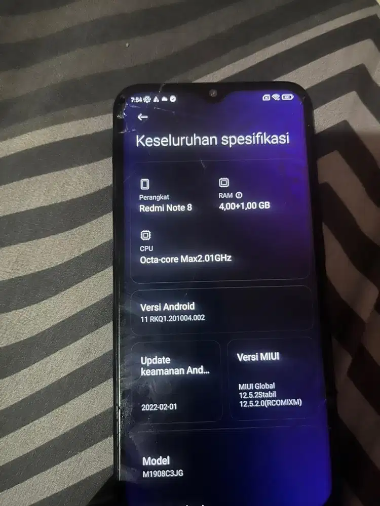 Xiom note 8 Ram 4+1Gb
