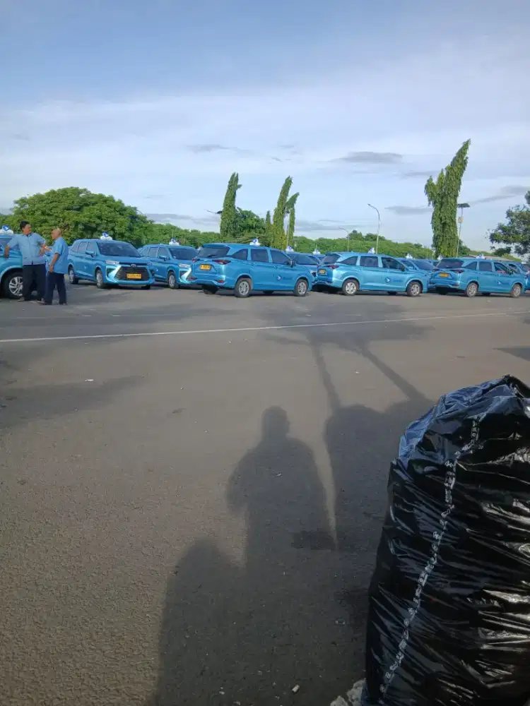 LOWONGAN DRIVER TAXSI BANDARA