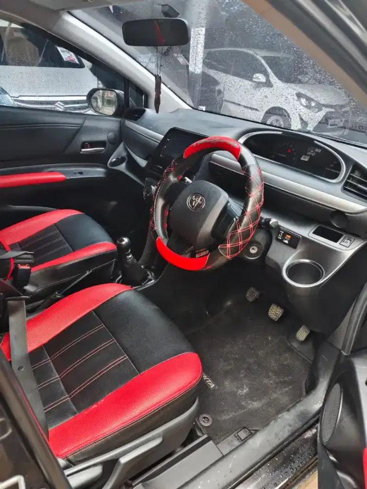 Sienta 2017 Mt cantik