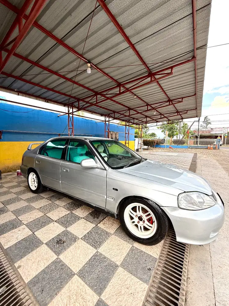 Di Jual Cepat CIVIC FERIO Facelift 2000
