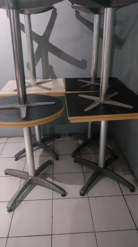 Kursi dan Meja Cafe bekas warkop