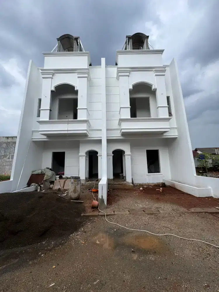 Rumah Mewah 2,5 Lantai Di Belakang Kampus Gunadarma – Kelapa Dua