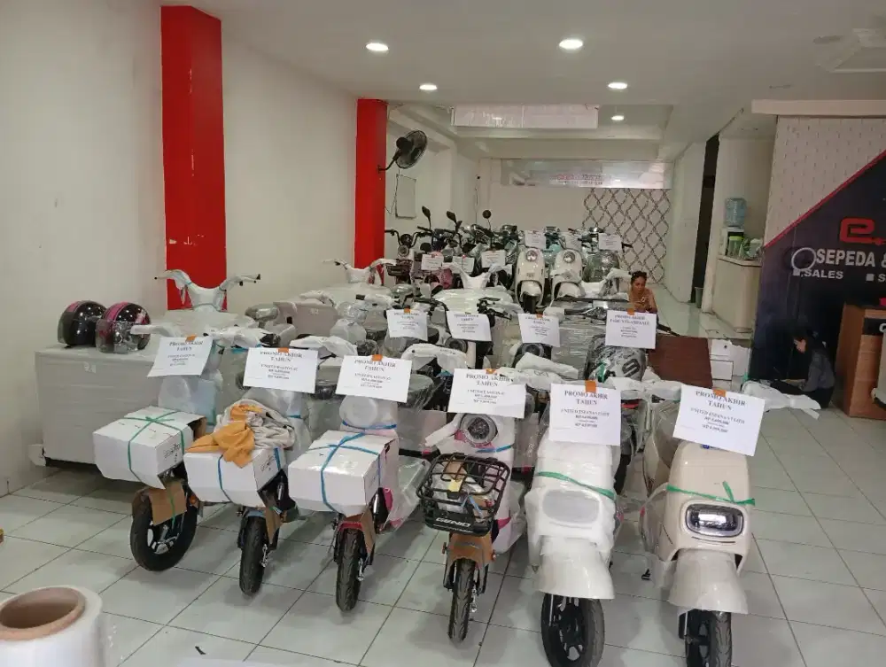 SEPEDA DAN MOTOR LISTRIK