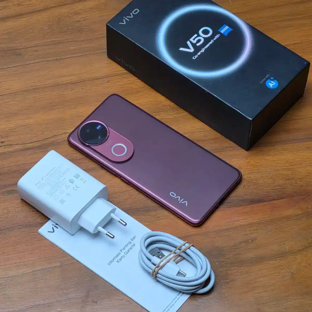Vivo v50 5g 12/256gb mulus garansi resmi masih aktif