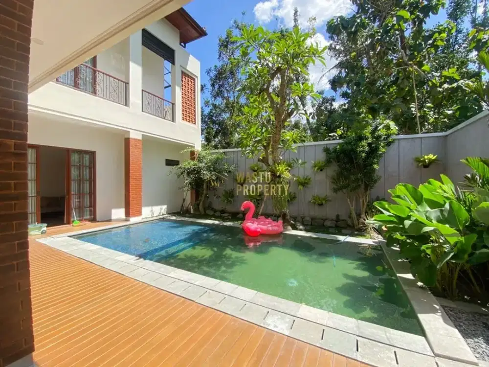 VILLA MEWAH TANAH LUAS DI BALECATUR GAMPING SLEMAN