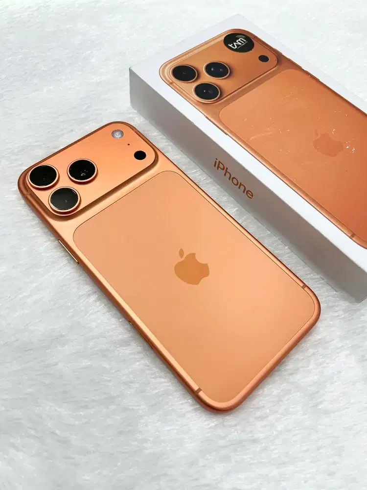 Iphone 17 pro max 1TB cosmic orange, resmi iBox (like new)