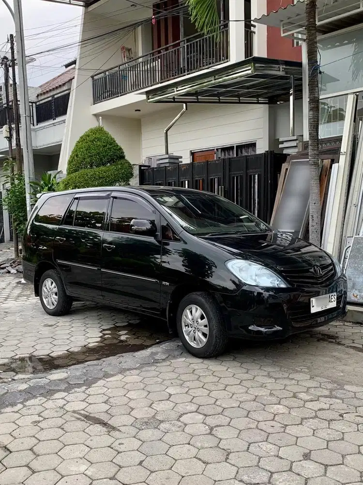 DI JUAL CEPAT INNOVA MATIC 2.0 TIPE V EURO 2010