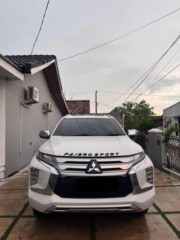 PAJERO DAKAR 4x2 AT 2022
