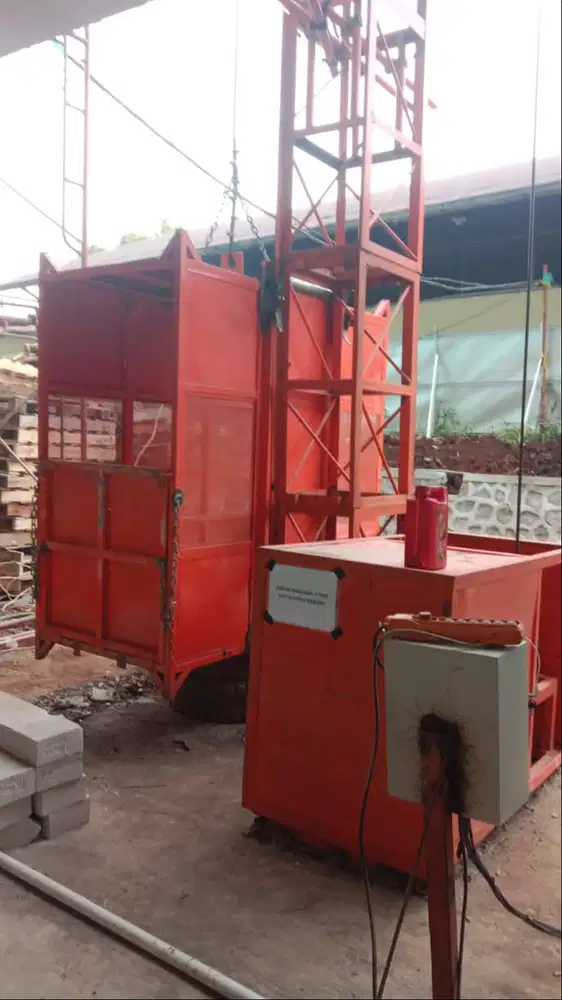 Jasa Sewa Lift Barang Aceh Barat | Harga Terbaik & Profesional