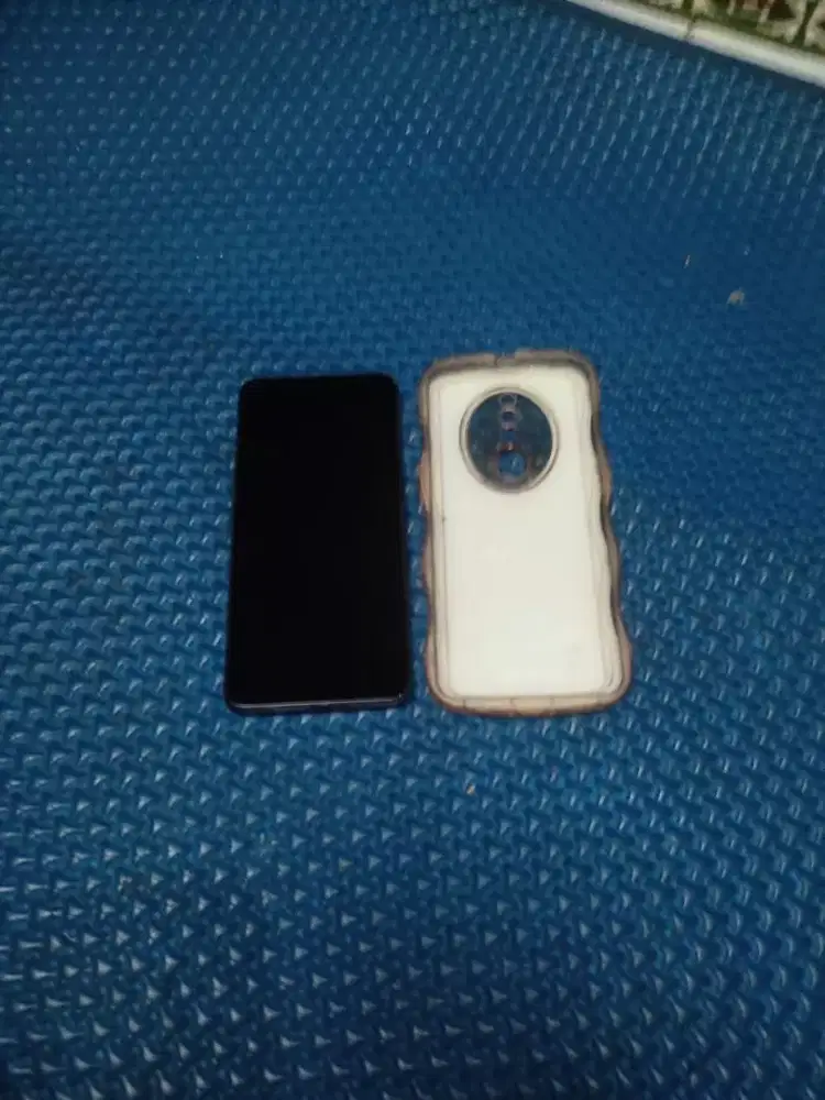 Jual hp oppo f11 pro ram 6/64 Gb layar 6.53