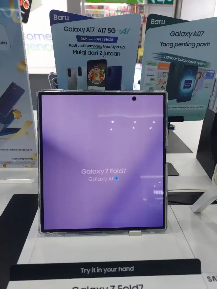 Samsung Galaxy Zfold 7