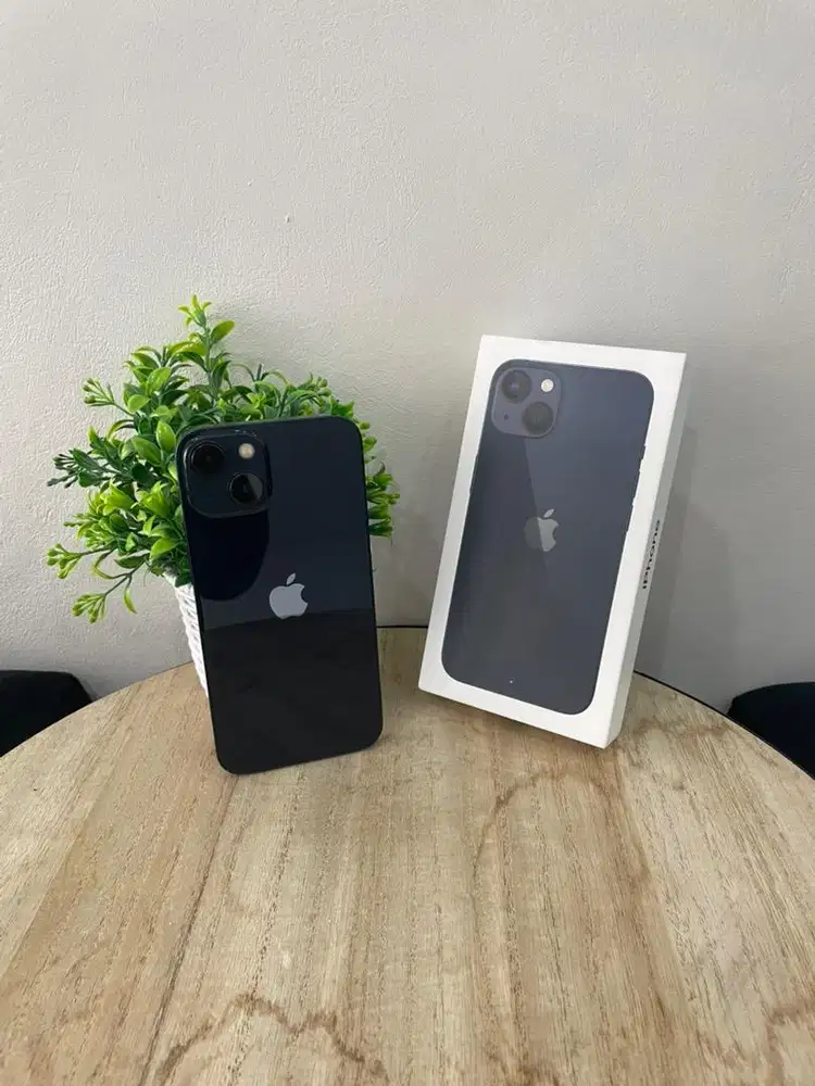 IPhone 13 128GB Midnight mulus Fullset BH 87% 3Utool 98 Permanent
