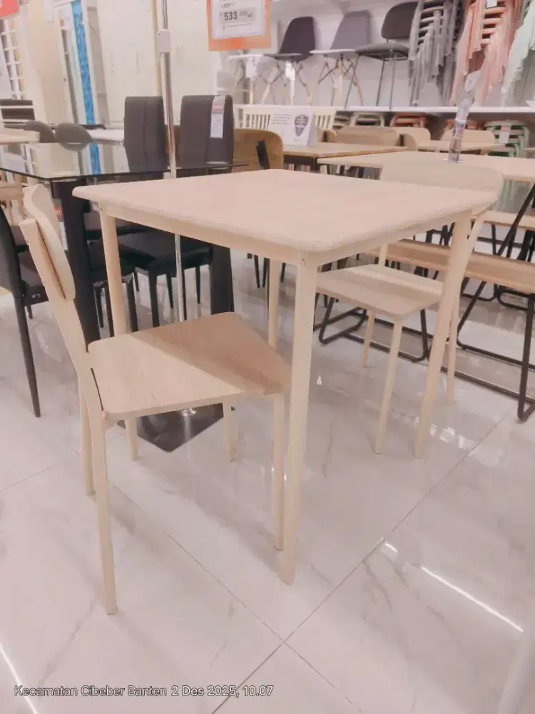 Rp. 1 lamira meja makan set (1Meja makan 2kursi)