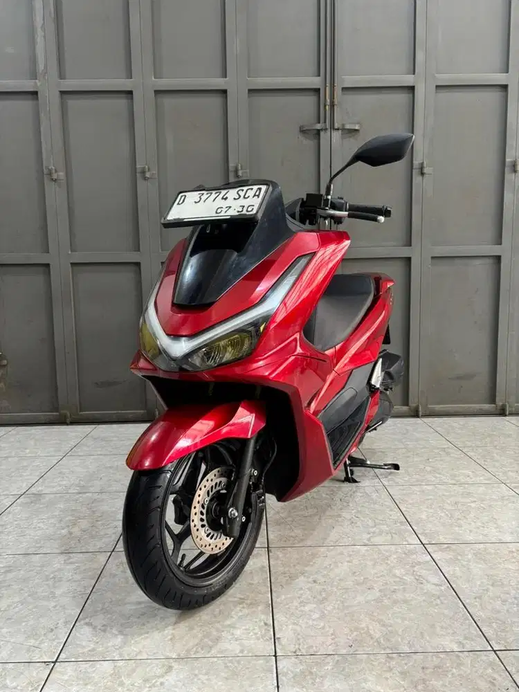 Honda pcx tahun 2025