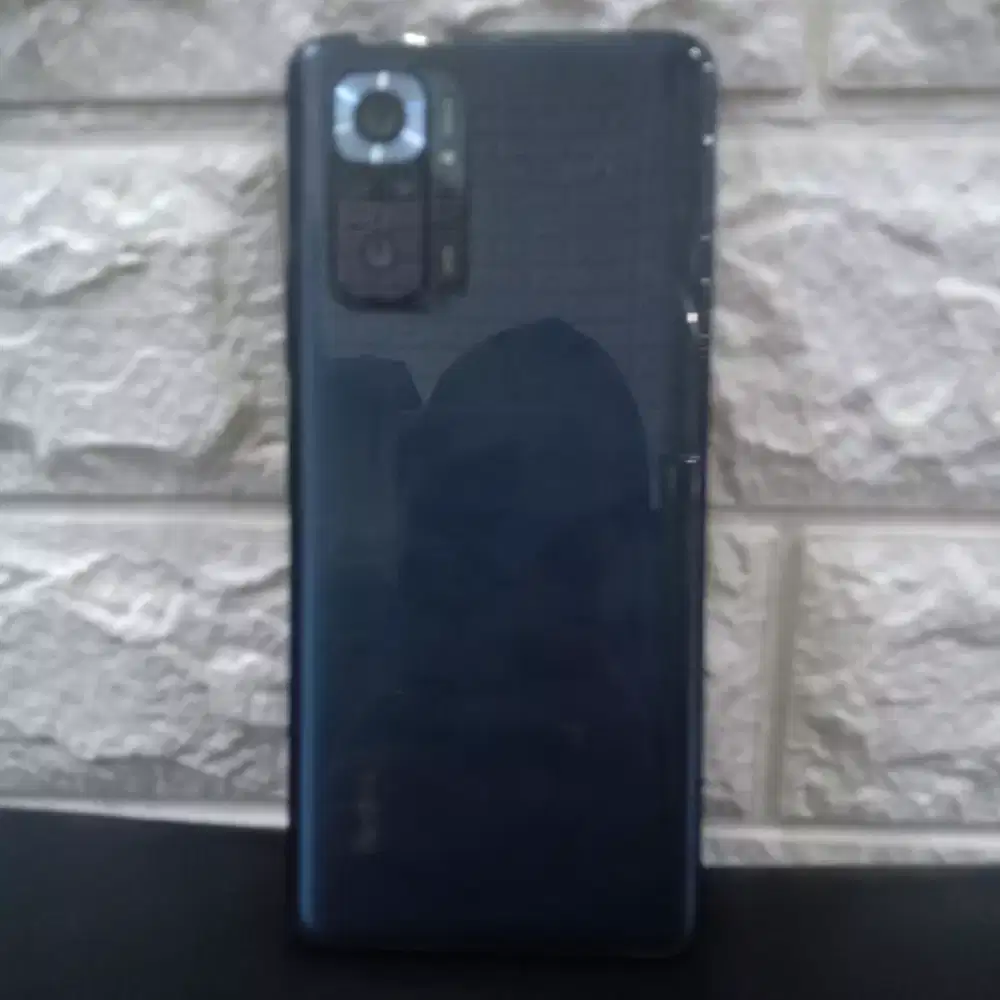 Terima jual beli laptop hape iphone pc