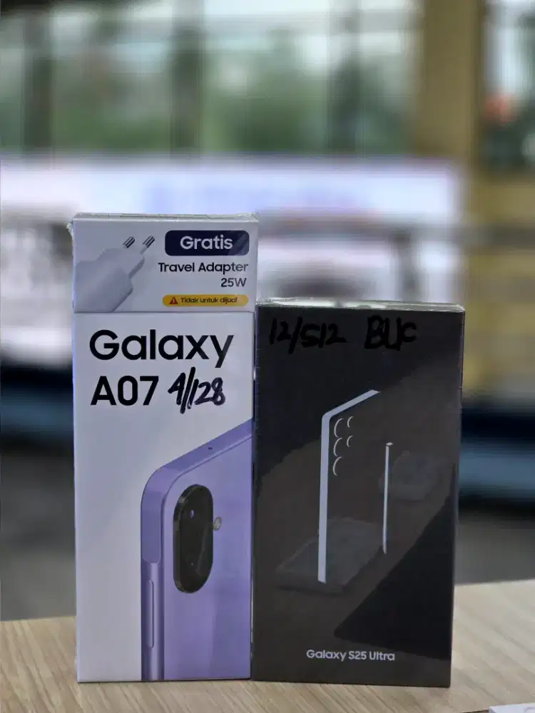 Samsung Galaxy S25 Ultra Free Galaxy A07