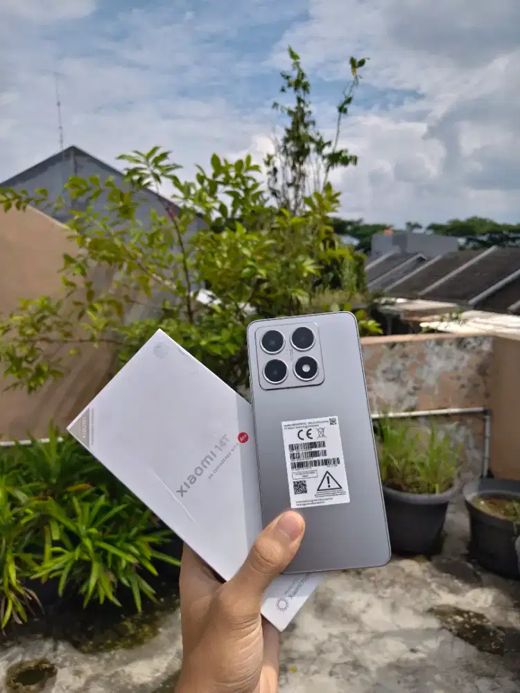 Xiaomi 14T 12/512GB Fullset LikeNew Garansi Resmi