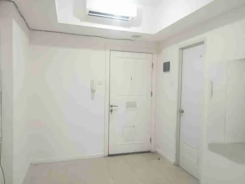 Di sewakan unit apartemen green lake sunter type two bedroom kosongan