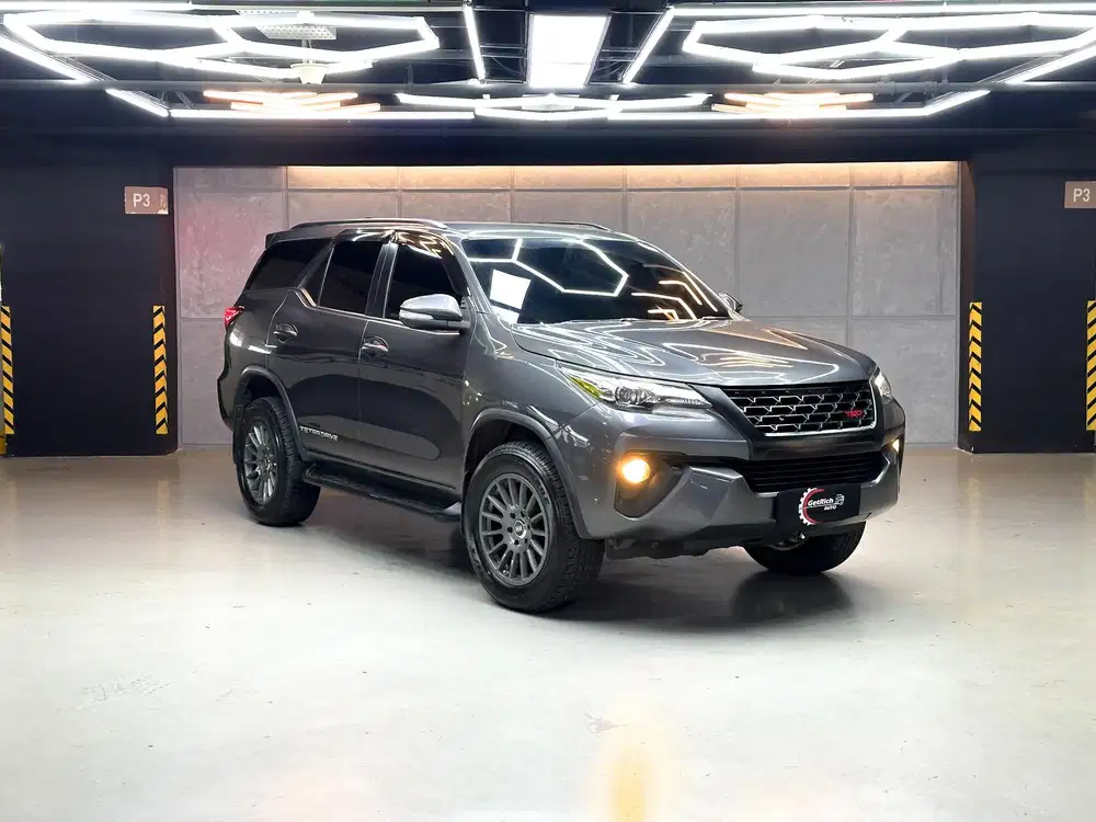 [ TDP 25 JT ] TOYOTA FORTUNER VRZ TRD 2017