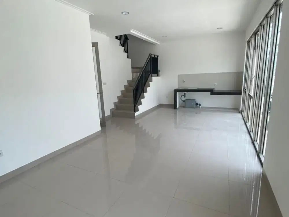 Vco - Disewakan Rumah PIK2 Cluster Springville Tipe 8x10 Unfurnish Dan 2AC