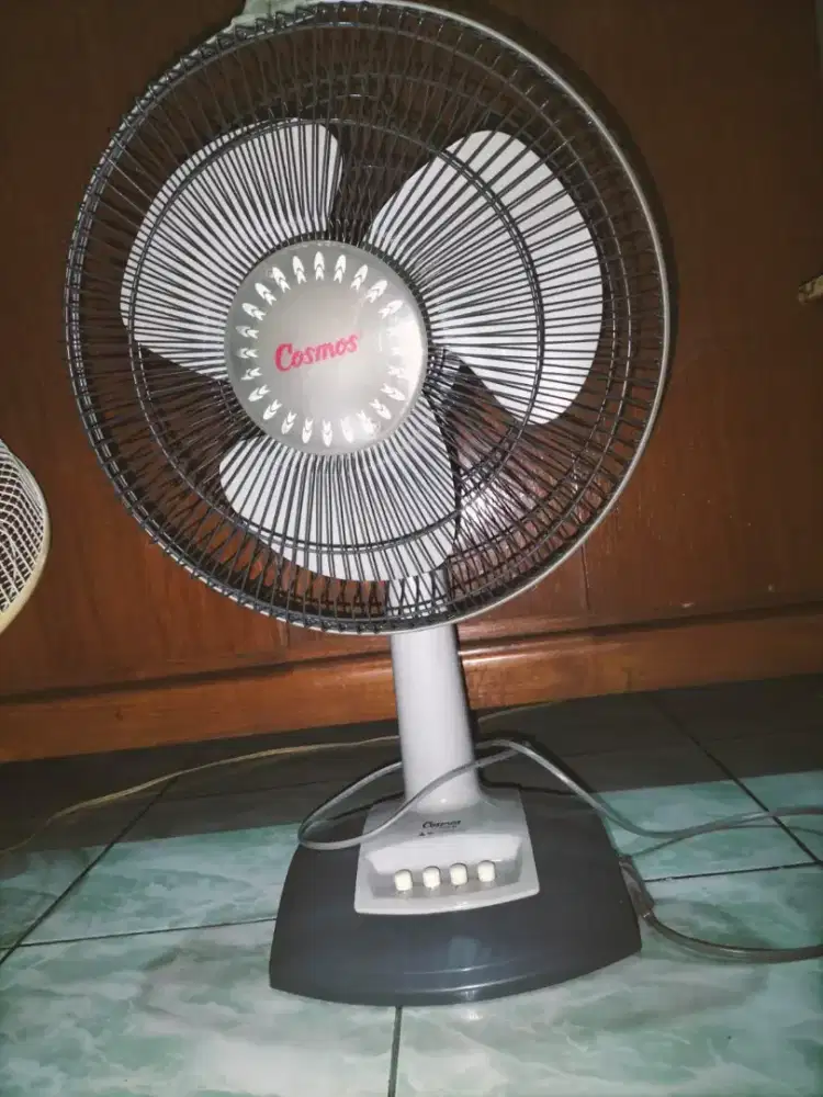 Kipas angin cosmos dan maspion