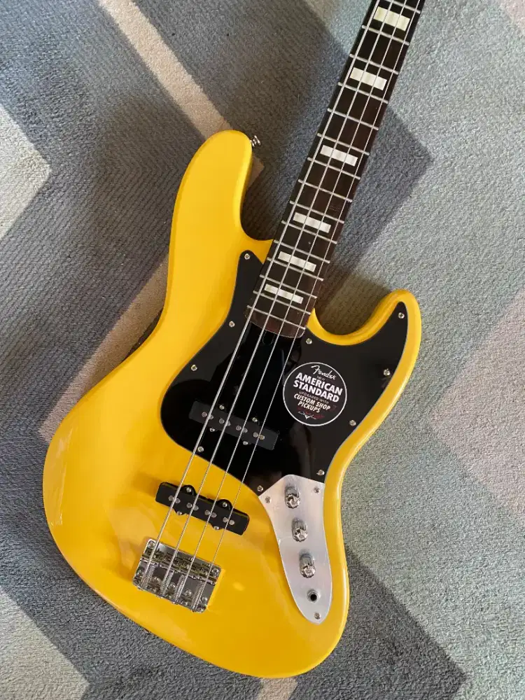 Bass fender jazz 4st custom